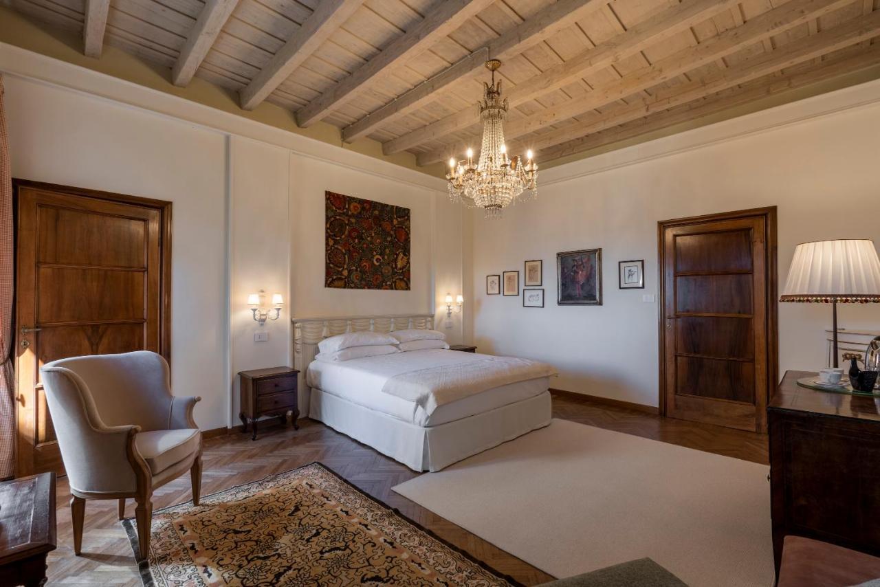 ברגמו Foresteria Di Palazzo Radici מראה חיצוני תמונה