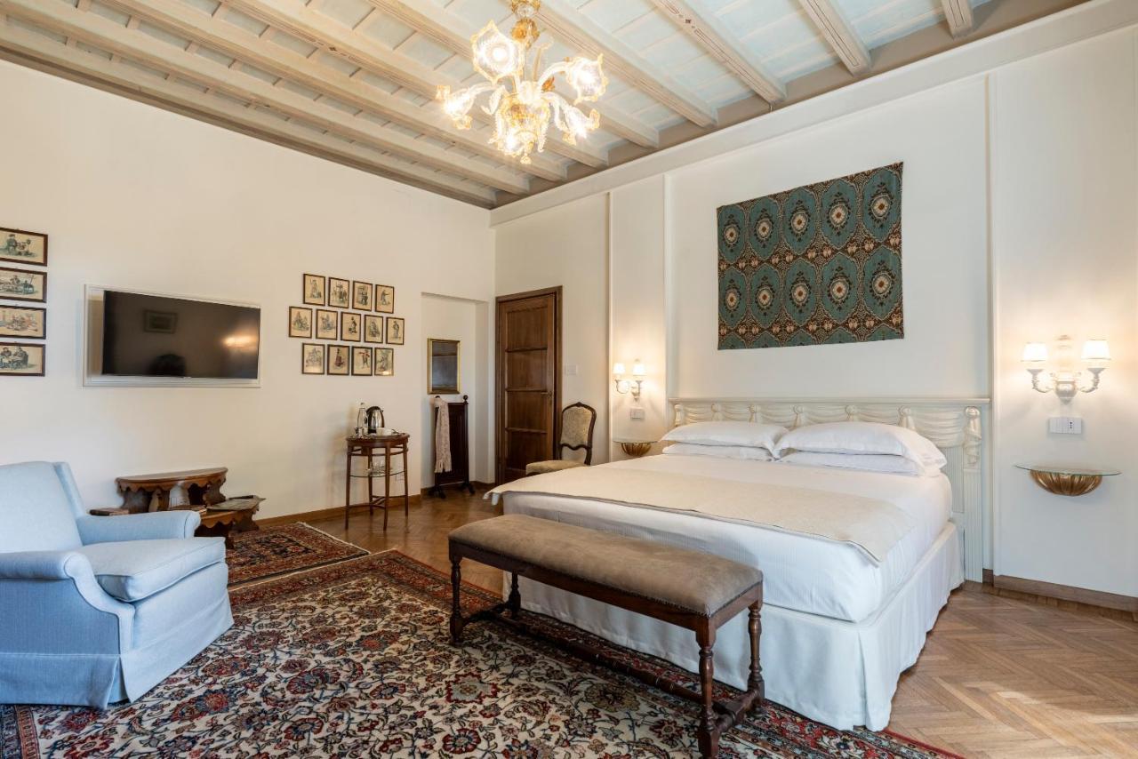 ברגמו Foresteria Di Palazzo Radici מראה חיצוני תמונה